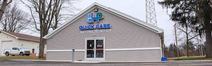 Front of the Marlette Quick Car, a aspire health clinic.